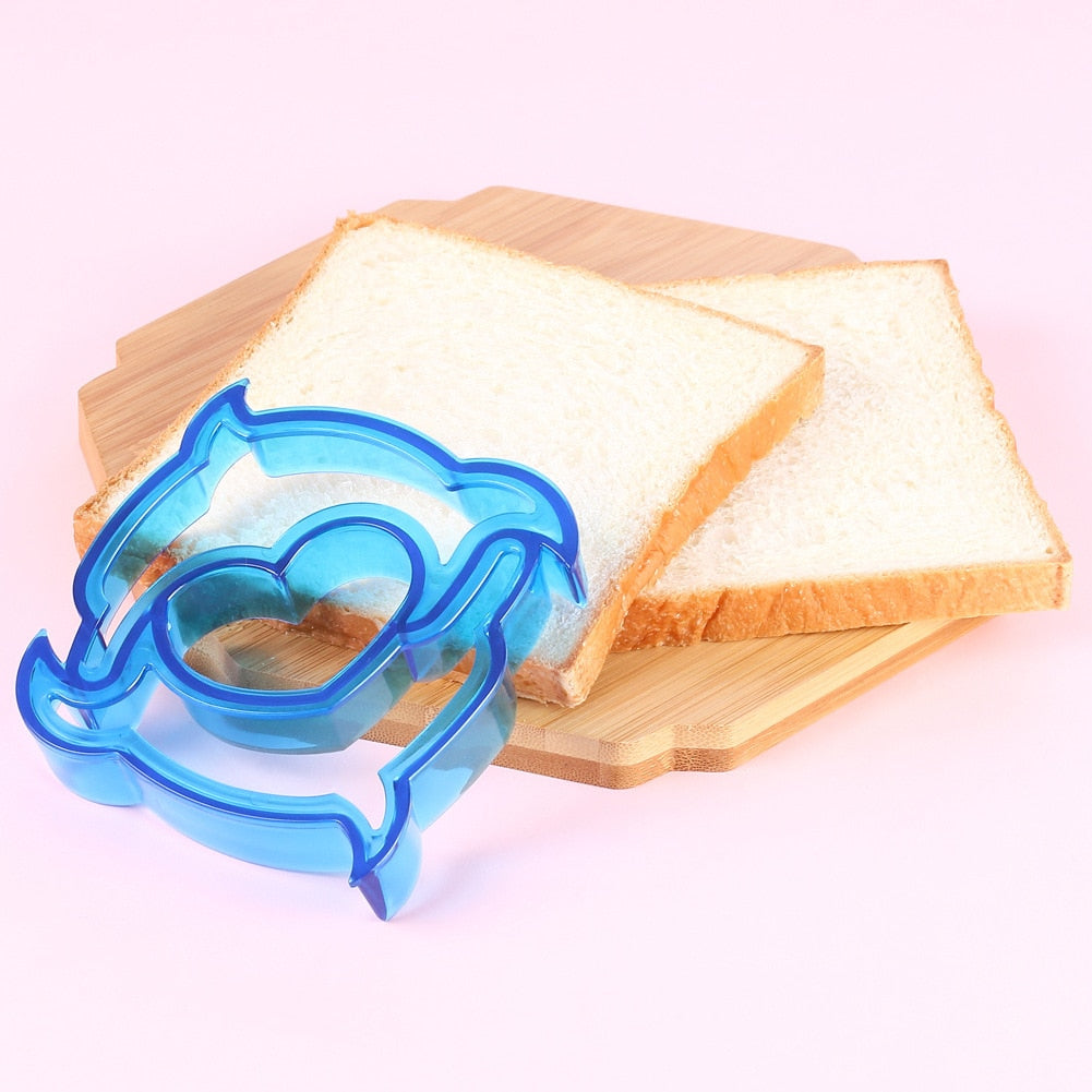 DIY Sandwich Molds