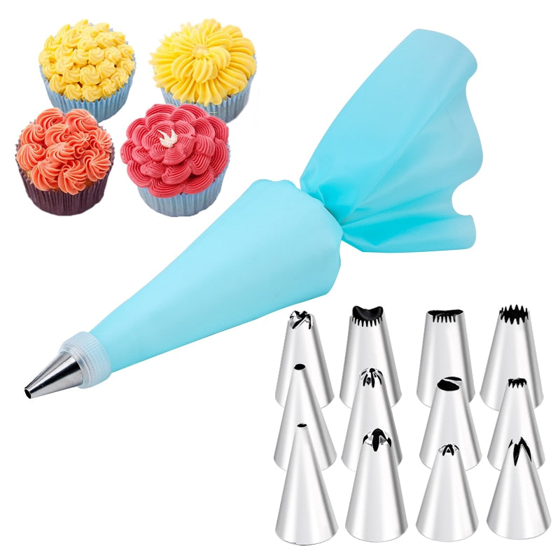 Amazon.com: Cake Decorating Kit- 207 PCs Decorating Tools for Beginner with  Cake Turntable, Numbered Piping Tips, Russian piping tips, Cake Scrapers&  Guide and Other Cake Decorating Supplies Kit for Beginner : Home